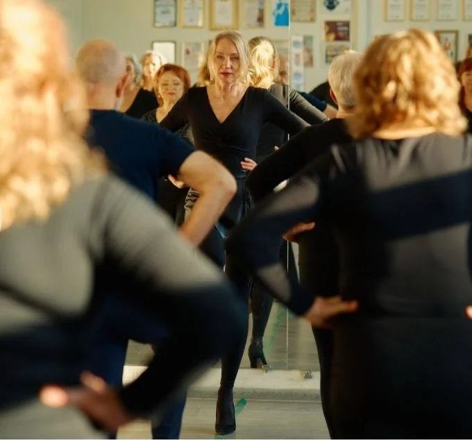 Как дефиле спасает от выгорания мужчин и женщин 50+ 