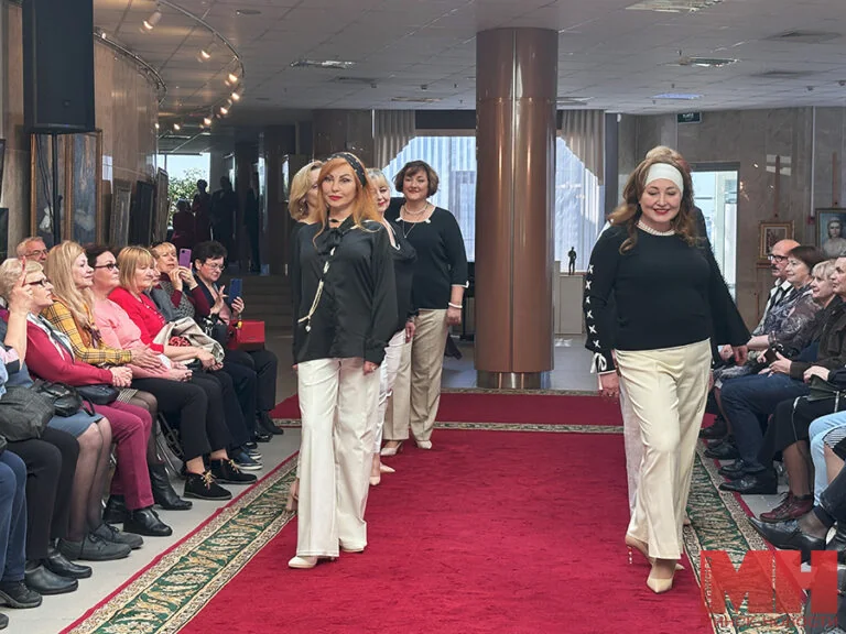 Серебряные модели: Как 60+ зажигают на подиуме