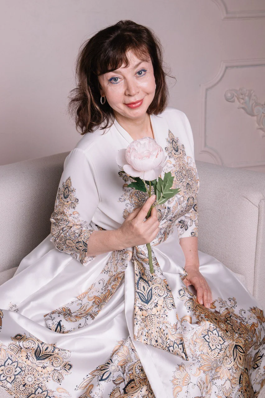 Шестак Елена